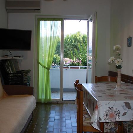 באסקה Mediterranean Oasis Apartments מראה חיצוני תמונה